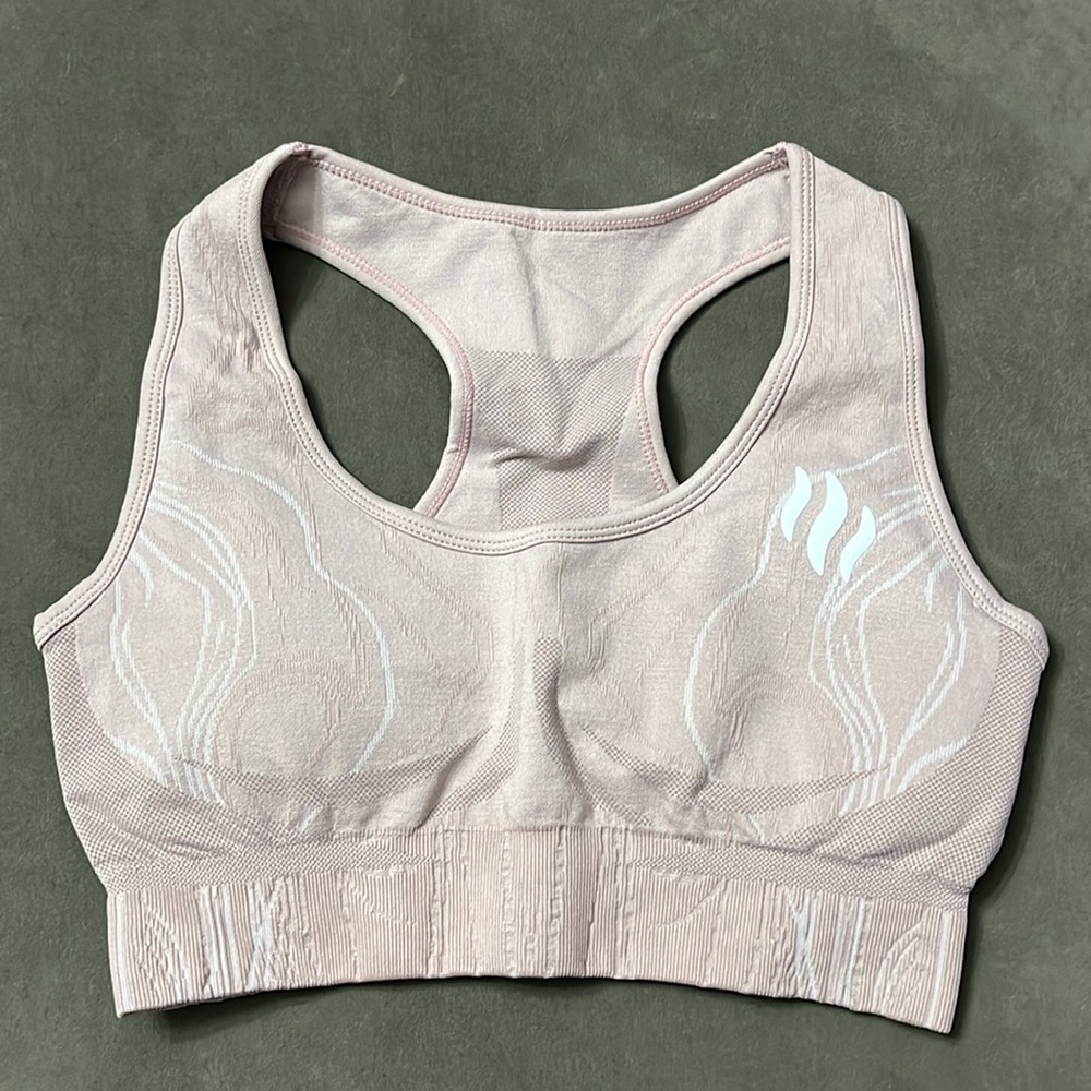 Smoke NWT S mauve with white design throughout the top racer back with pads